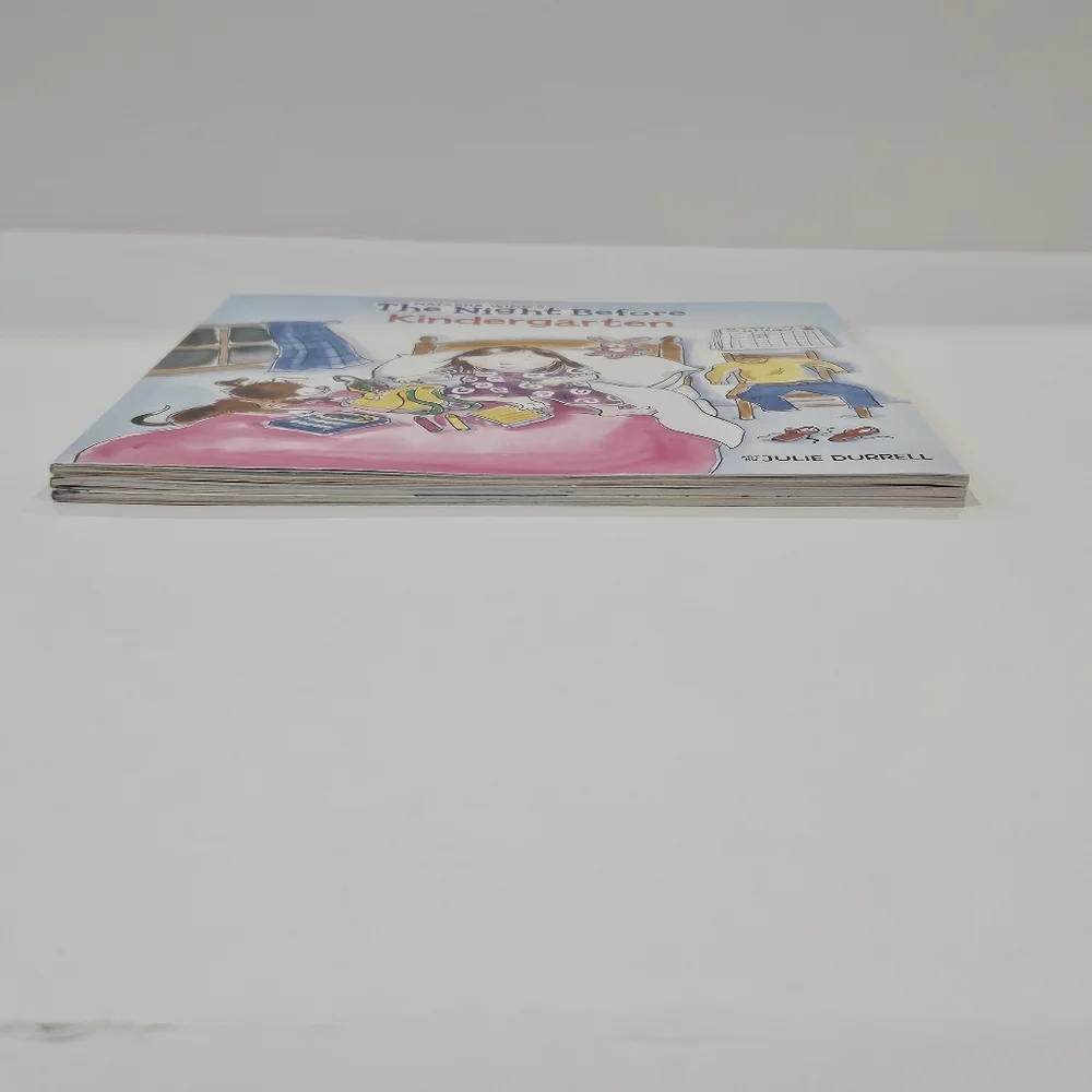 N/A book bundle